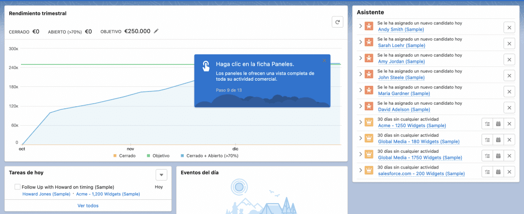 Chatbots integrados al CRM.